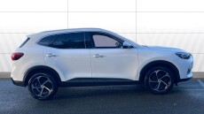 MG HS 1.5 T-GDI Trophy 5dr DCT Petrol Hatchback